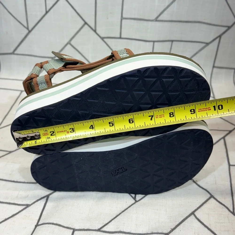 Teva Midform Universal Sandals Size 8 Green Mesh‎ Platform Strappy 1102451 READ
